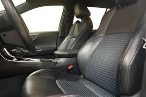 Toyota RAV4 bild 12