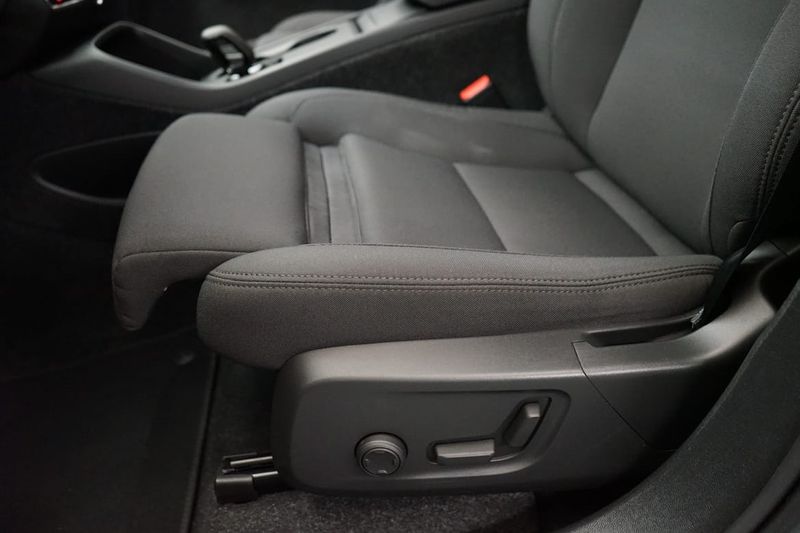 Volvo EX40 bild 13