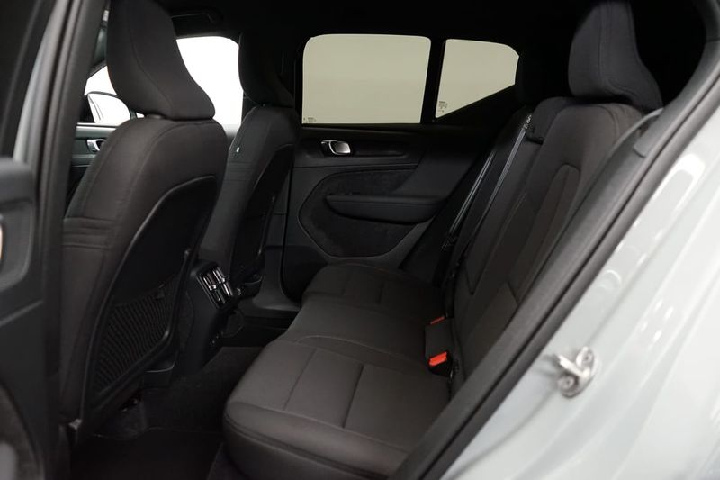 Volvo EX40 bild 7