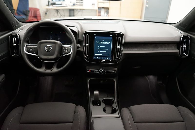 Volvo EX40 bild 6