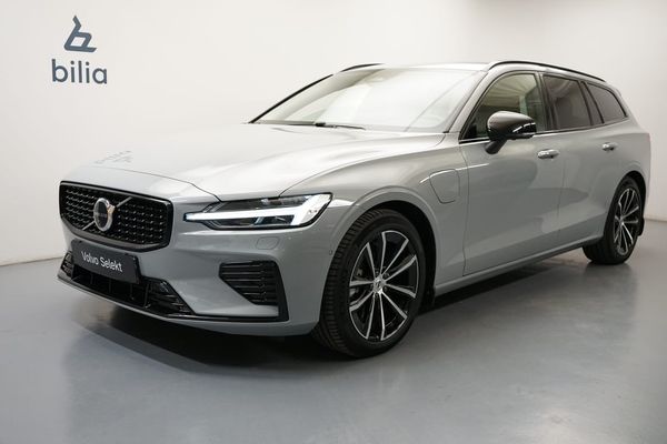 Volvo V60 T6 Plus Dark Nordic Edition, Navigation, HarmanKardon PremiumSound, Dragkrok - 2025