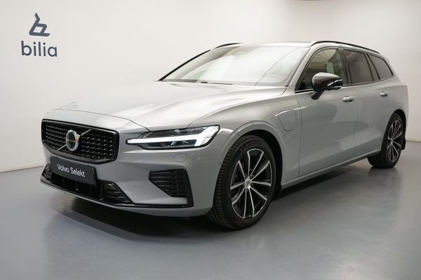 Volvo V60 T6 Plus Dark Nordic Edition, HarmanKardon PremiumSound, Dragkrok - 2025