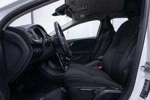 Volvo V40 bild 8
