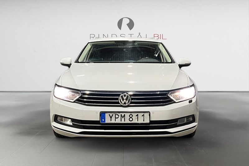 Volkswagen Passat bild 10