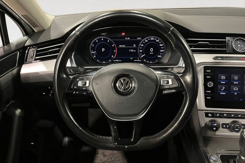 Volkswagen Passat bild 13