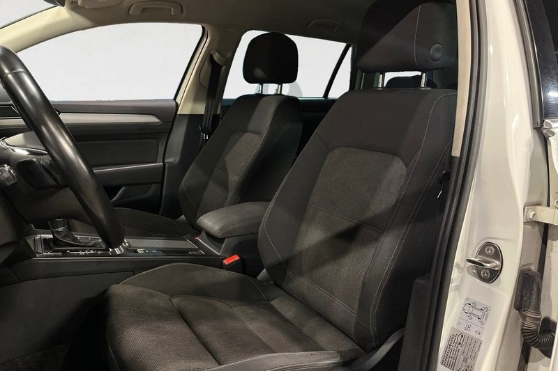 Volkswagen Passat bild 3