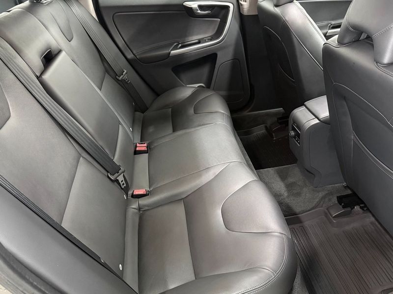 Volvo XC60 bild 13