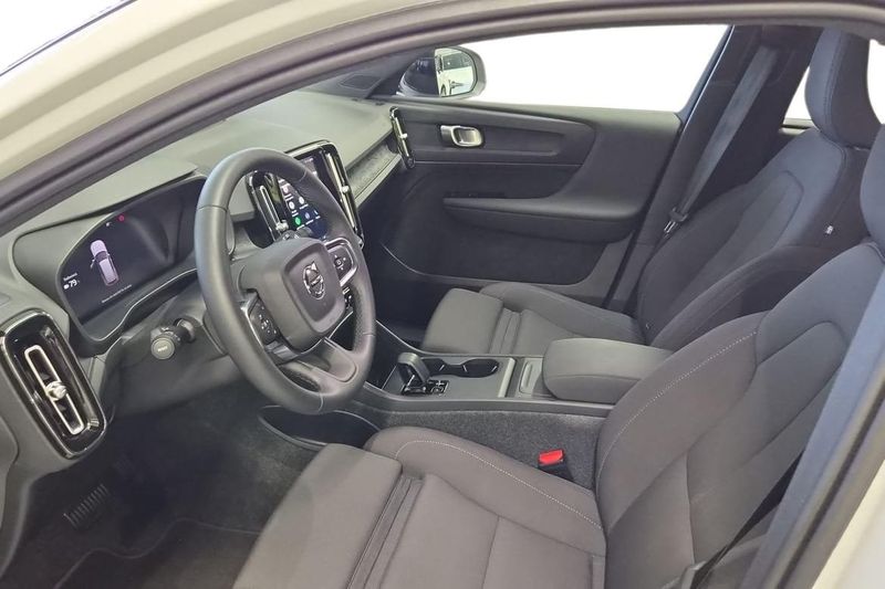 Volvo EX40 bild 14