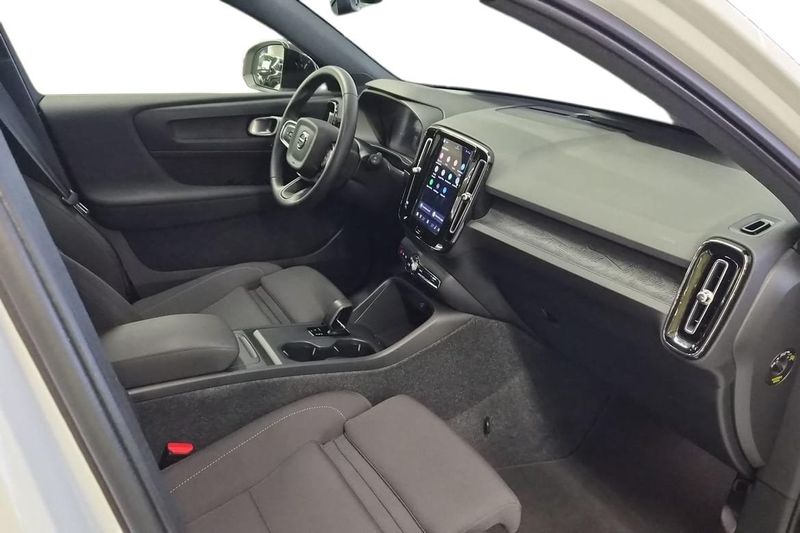 Volvo EX40 bild 7