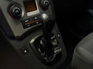 Kia Carens bild 13