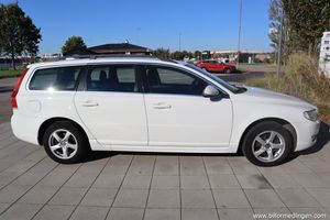 Volvo V70 bild 1