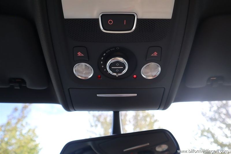 Audi A4 bild 14
