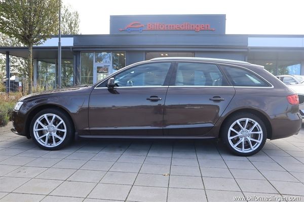 Audi A4 2.0 TDI Aut. 150hk Skinn Svensksåld - 2014