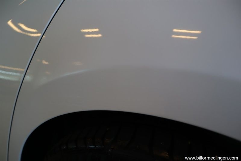 BMW 118 bild 15