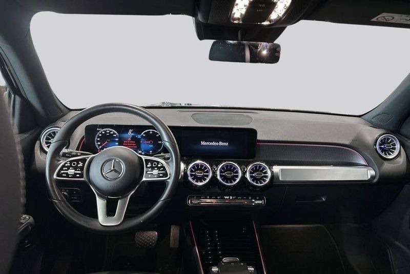Mercedes EQB300 bild 7