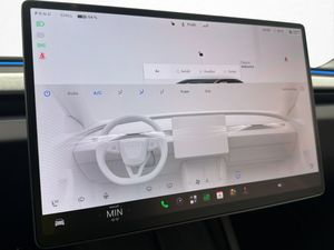 Tesla Model 3 bild 26