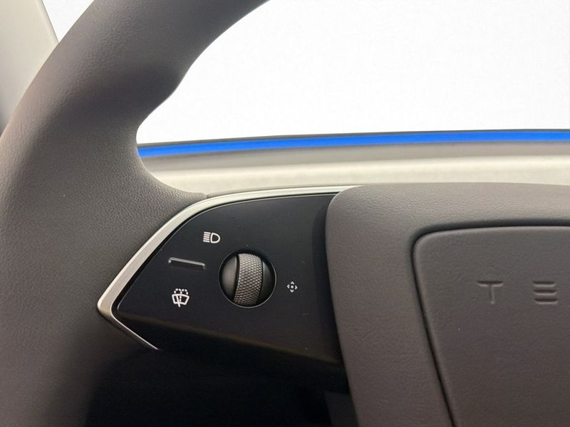 Tesla Model 3 bild 30
