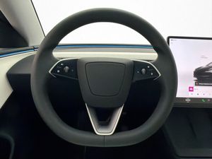 Tesla Model 3 bild 16