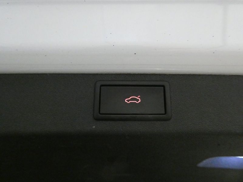 Skoda Enyaq bild 12
