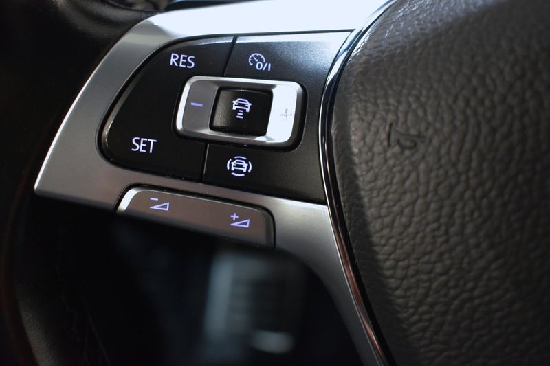 Volkswagen Touareg bild 17