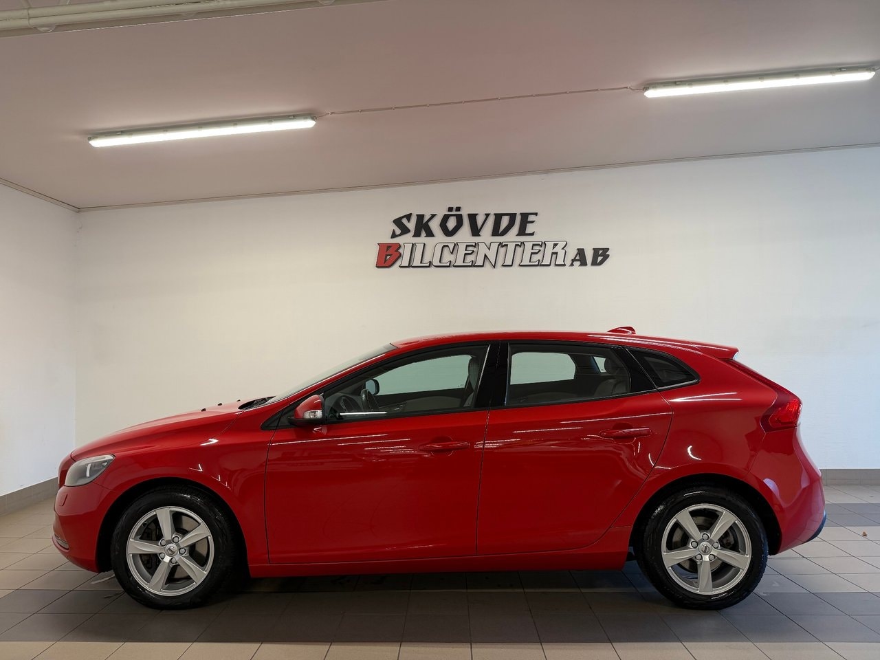 Volvo V40