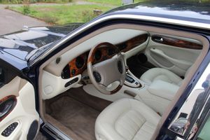 Jaguar XJ bild 2
