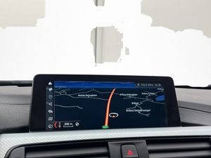 BMW 320 bild 16