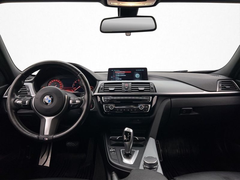 BMW 320 bild 12