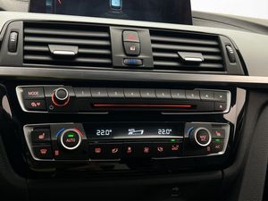 BMW 320 bild 19