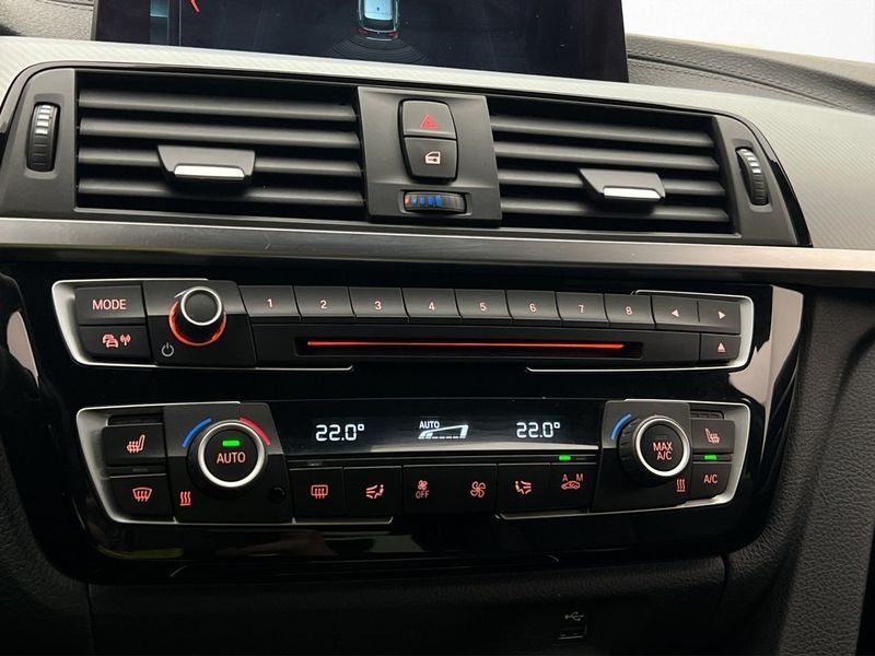 BMW 320 bild 19