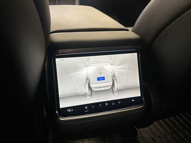 Tesla Model S bild 30