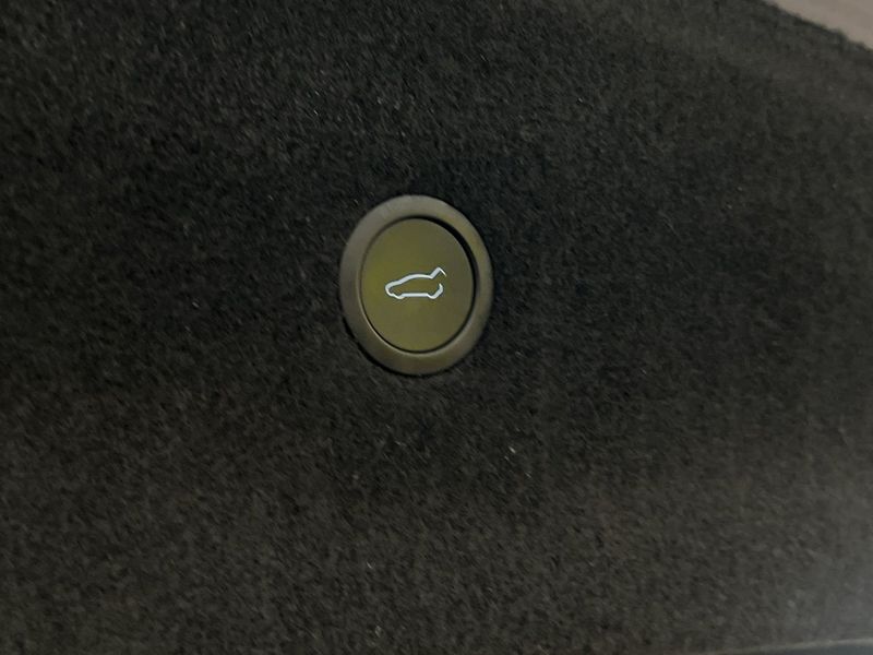 Tesla Model S bild 33
