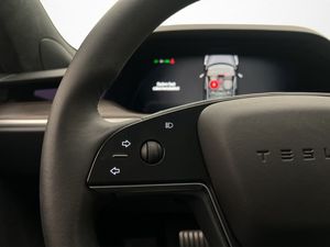Tesla Model S bild 15