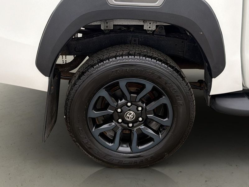 Toyota Hilux bild 30