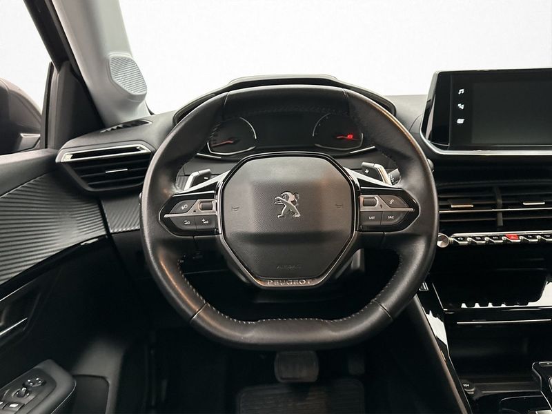 Peugeot 208 bild 13