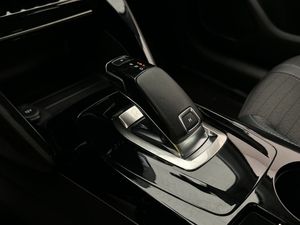 Peugeot 208 bild 24