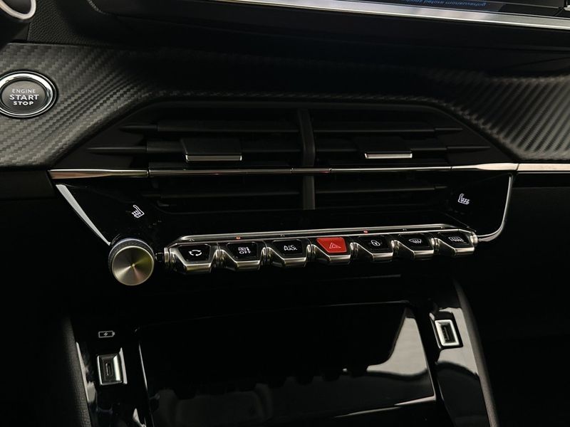 Peugeot 208 bild 23