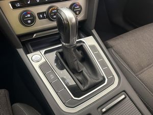 Volkswagen Passat bild 21
