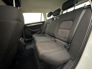Volkswagen Passat bild 24