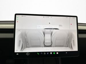 Tesla Model 3 bild 24