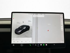 Tesla Model 3 bild 23