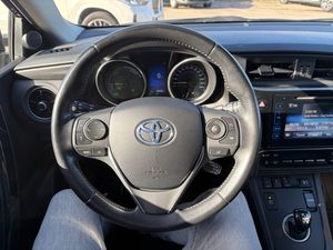 Toyota Auris bild 17