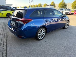 Toyota Auris bild 5