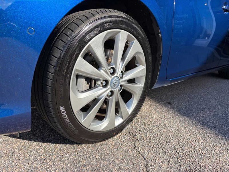 Toyota Auris bild 21