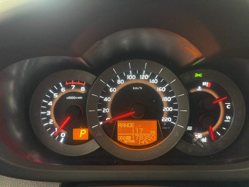 Toyota RAV4 bild 21