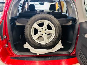Toyota RAV4 bild 12