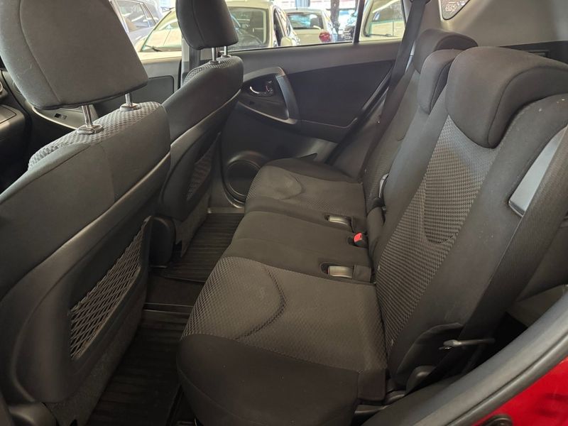 Toyota RAV4 bild 19