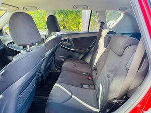 Toyota RAV4 bild 7