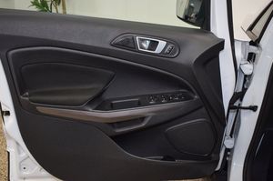 Ford Ecosport bild 15