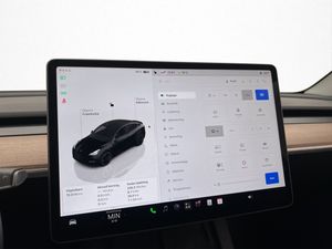 Tesla Model Y bild 19